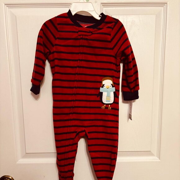 Carter’s Baby Footed Fleece Sleeper Red Penguin Striped 18 Months - Picture 1 of 8